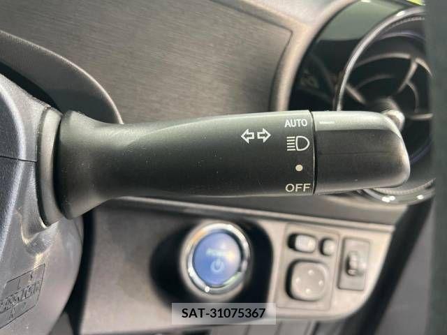 Toyota AQUA 2017-09 291951-6