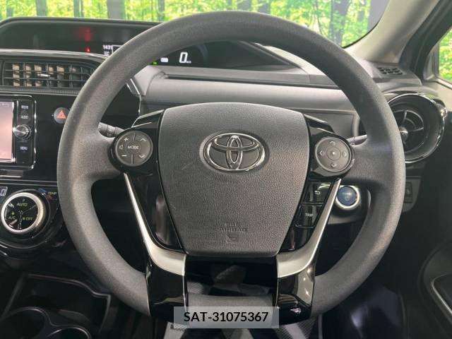 Toyota AQUA 2017-09 291951-11
