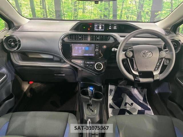 Toyota AQUA 2017-09 291951-1