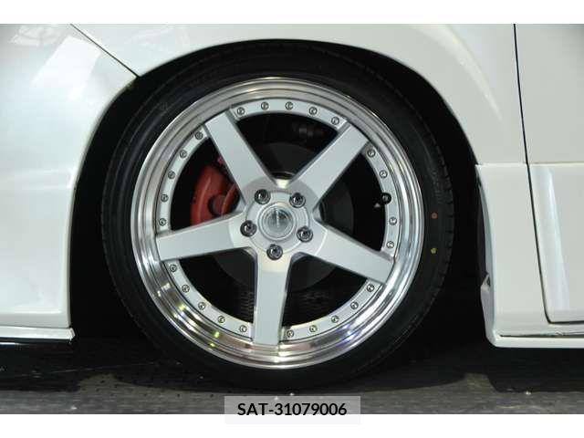 Toyota ALPHARD 2014-08 334871-3