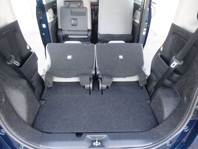 Daihatsu TANTO 2021-07 16958-14