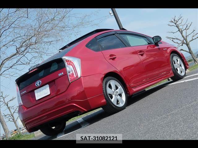 Toyota PRIUS 2013-11 248767-6