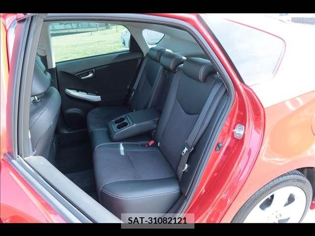 Toyota PRIUS 2013-11 248767-19