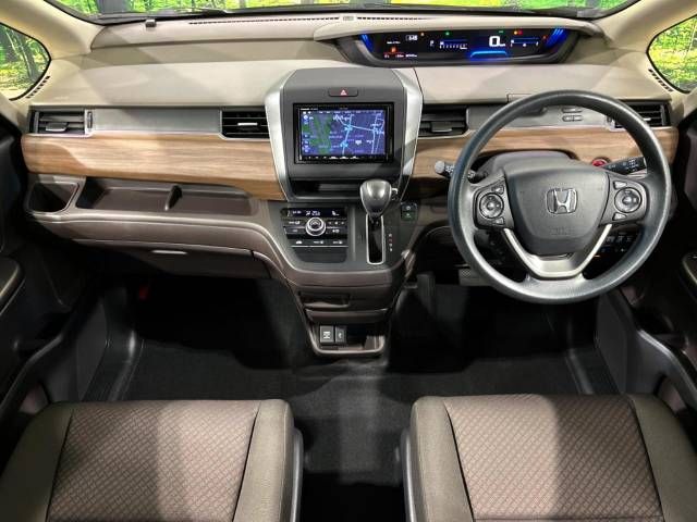 Honda FREED 2021-10 191984-1