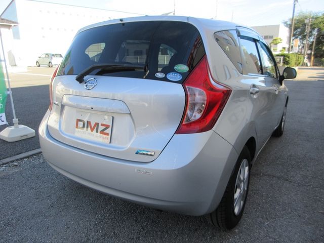Nissan NOTE 2012-09 22576-5
