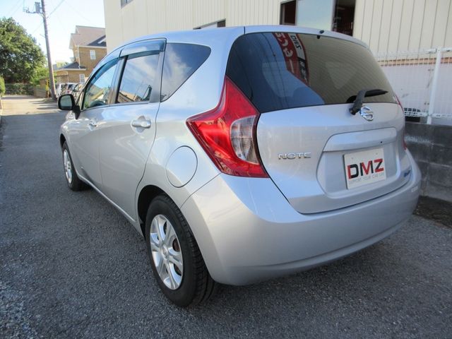 Nissan NOTE 2012-09 22576-4
