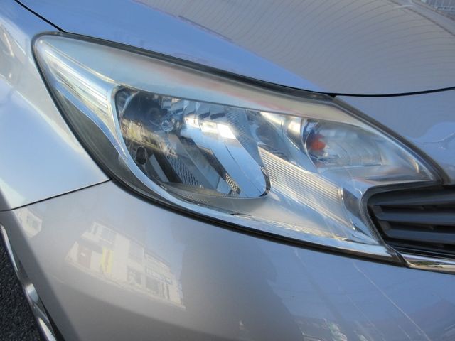 Nissan NOTE 2012-09 22576-15