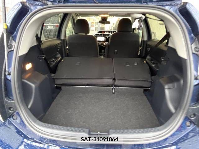 Toyota AQUA 2018-04 234314-10
