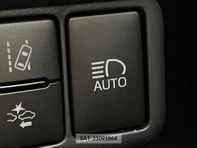 Toyota AQUA 2018-04 234314-6