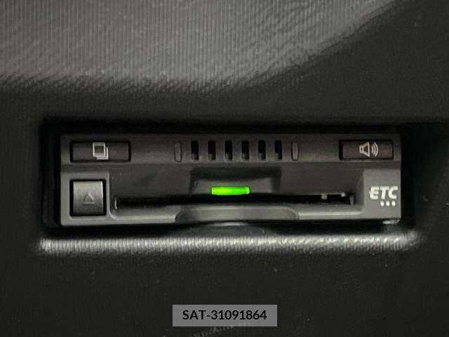 Toyota AQUA 2018-04 234314-5