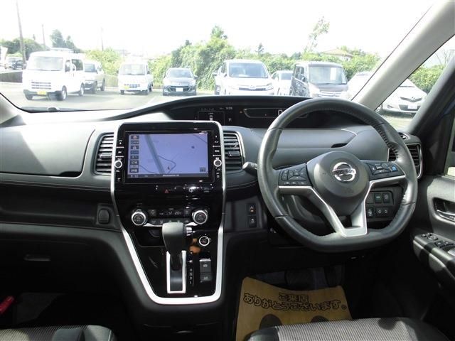 Nissan SERENA 2018-09 182214-11