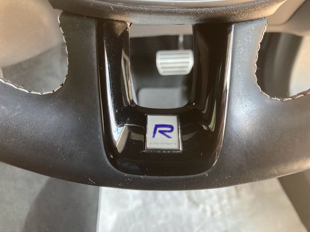 Volvo V90 2018-05 16975-21