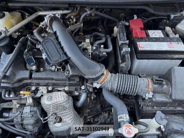 Toyota YARIS 2022-02 371476-18
