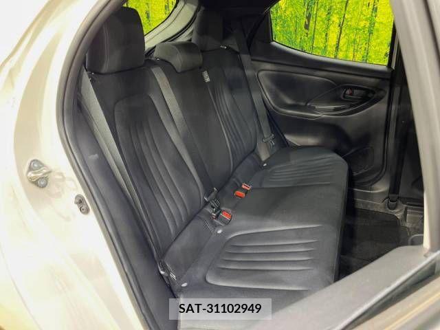 Toyota YARIS 2022-02 371476-9