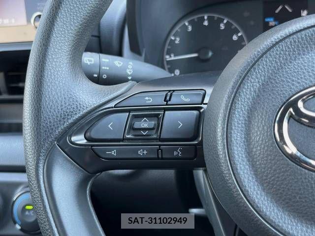 Toyota YARIS 2022-02 371476-7