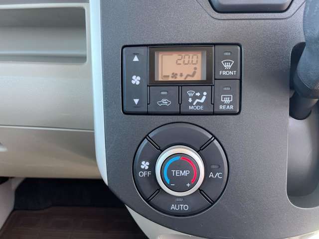 Daihatsu TANTO 2015-11 4036-6