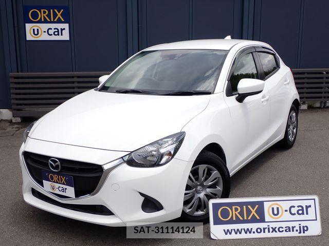 Mazda DEMIO 2017-04 334880-0