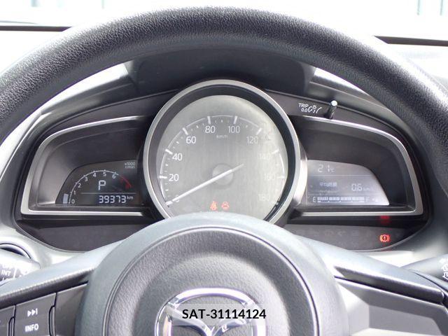 Mazda DEMIO 2017-04 334880-14