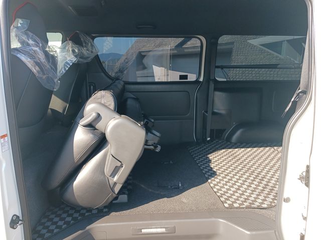 Toyota HIACE VAN 2021-05 28216-21