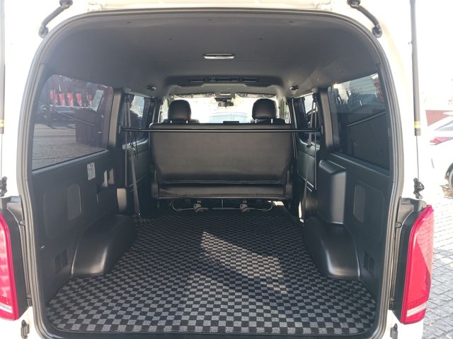 Toyota HIACE VAN 2021-05 28216-23