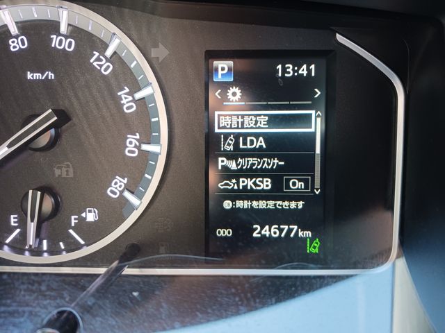 Toyota HIACE VAN 2021-05 28216-14