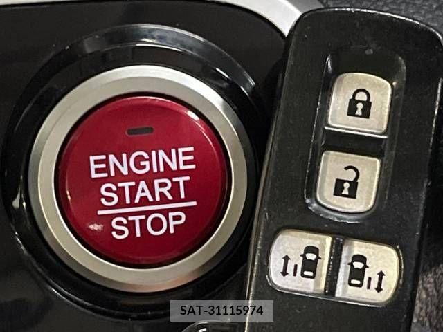 Honda N BOX CUSTOM 2017-03 306694-5
