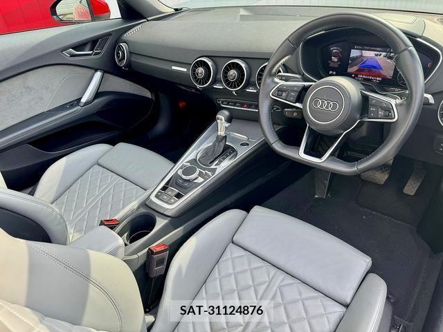 Audi TT ROADSTER 2018-09 217316-6