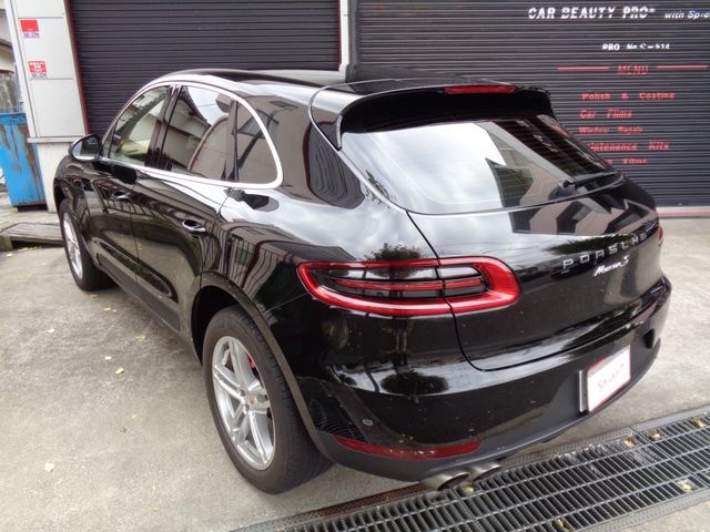 Porsche MACAN 2015-12 193690-11