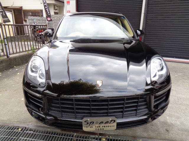 Porsche MACAN 2015-12 193690-0