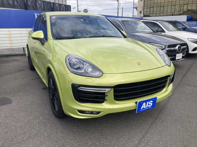 Porsche CAYENNE 2015-11 10070-4
