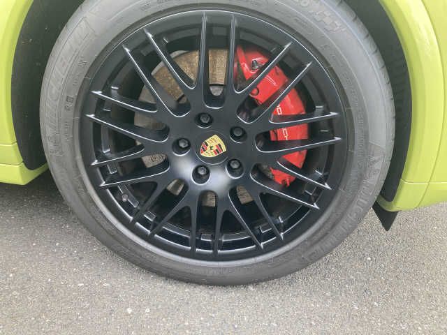 Porsche CAYENNE 2015-11 10070-6