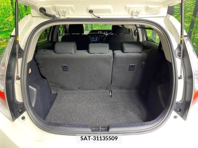 Toyota AQUA 2019-07 261930-11