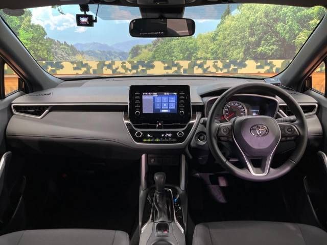 Toyota COROLLA CROSS 2023-06 14634-1