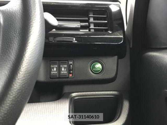 Honda STEP WGN 2019-06 324693-27