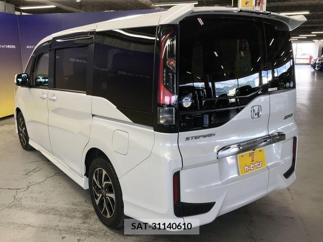 Honda STEP WGN 2019-06 324693-15