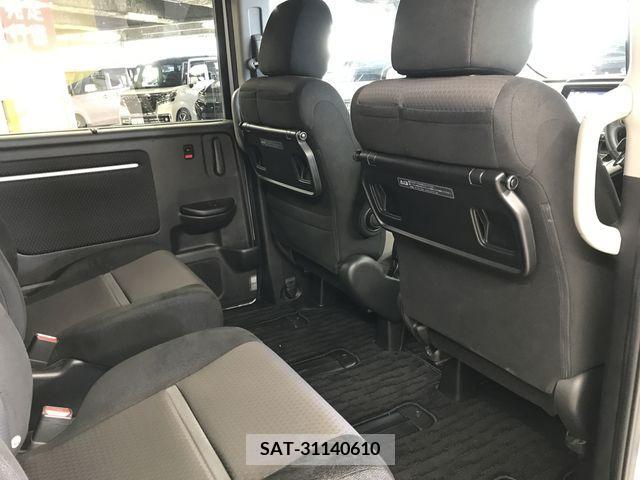Honda STEP WGN 2019-06 324693-5