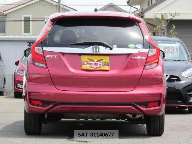 Honda FIT 2018-02 269484-6