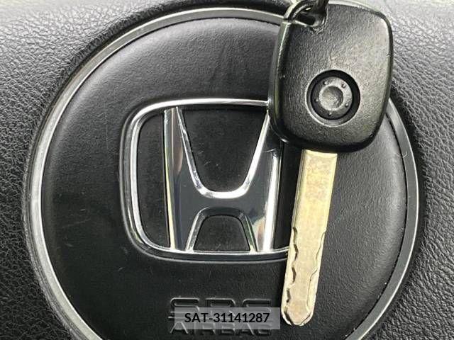 Honda ODYSSEY 2006-05 255453-6