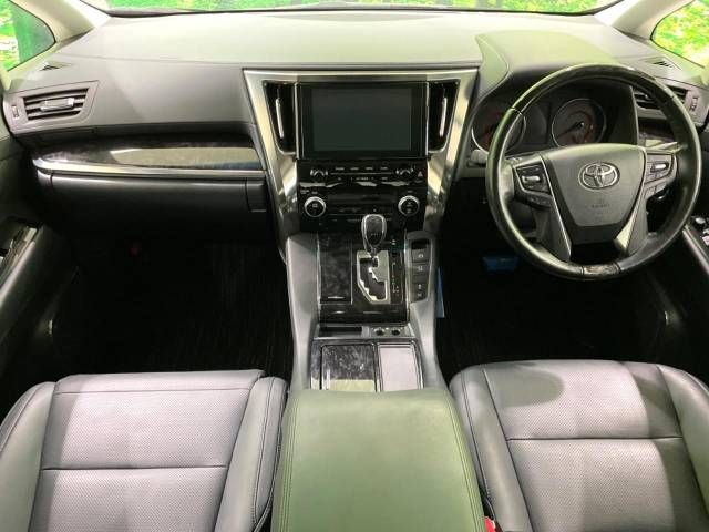 Toyota ALPHARD 2021-08 196011-1