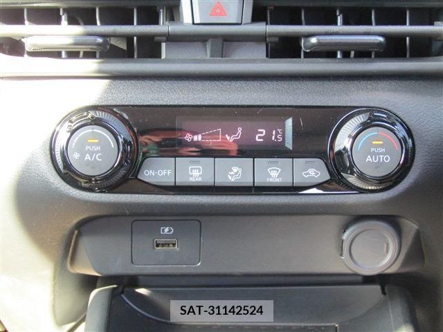 Nissan NOTE 2023-03 205428-12