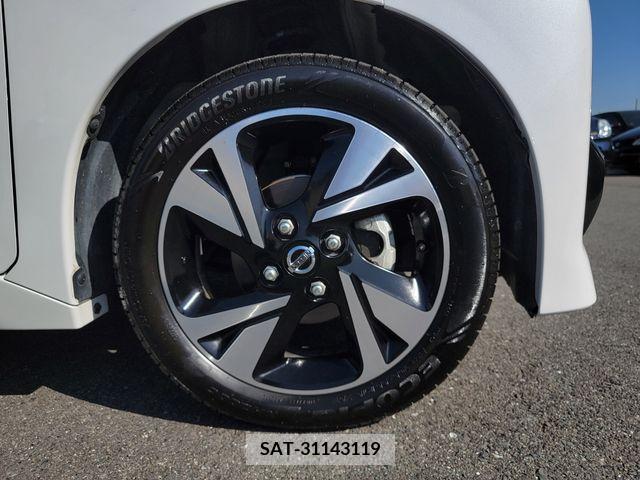 Nissan ROOX 2021-08 246970-5