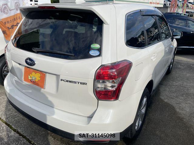 Subaru FORESTER 2015-08 335544-1