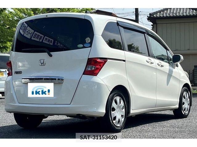 Honda FREED 2010-03 270442-2