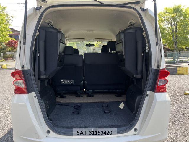 Honda FREED 2010-03 270442-11