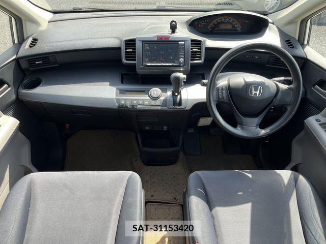 Honda FREED 2010-03 270442-4