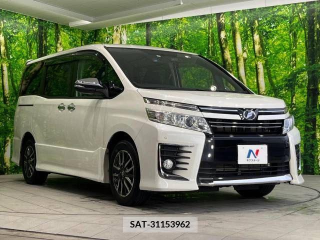 Toyota VOXY 2015-10 321461-16