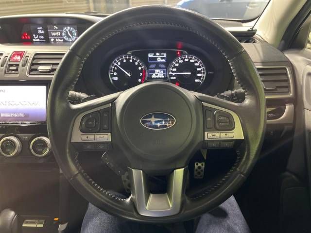 Subaru FORESTER 2016-09 3529-11