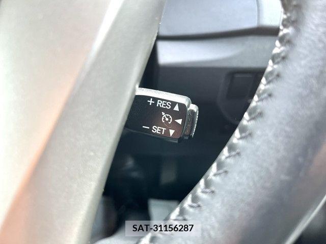 Toyota PRIUS 2014-12 212409-21