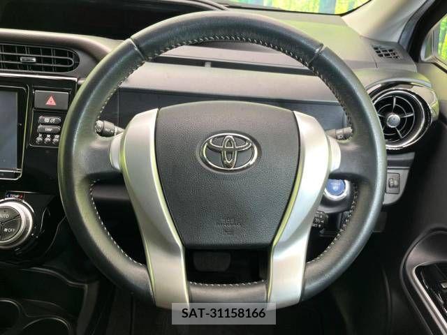 Toyota AQUA 2015-05 254996-11