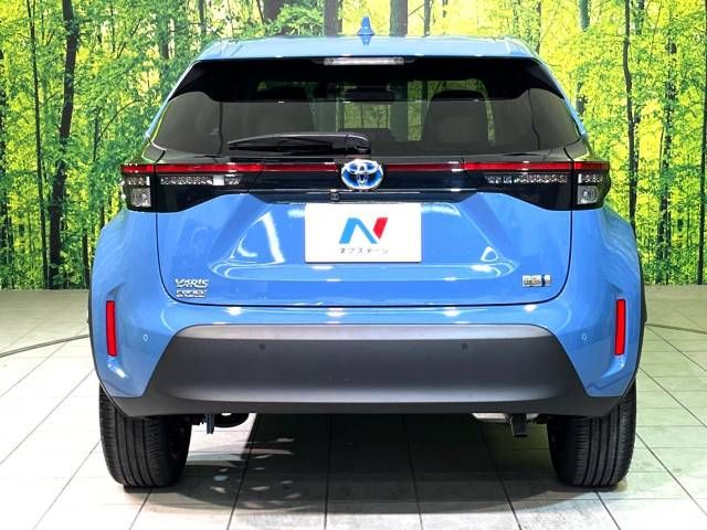 Toyota YARIS CROSS 2021-08 27022-15
